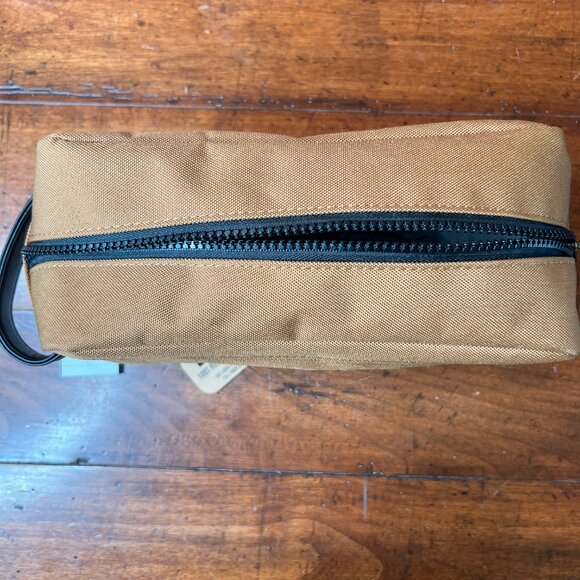 TRUE RELIGION Men's Travel Toiletry Dopp Kit NWT - Picture 2 of 6